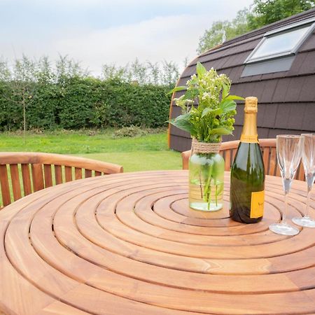 فندق Orchard Glamping Catterall المظهر الخارجي الصورة